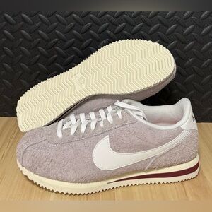 Nike Cortez SE College Grey Team Red Sneakers HF3142-001 Mens Size 9.5